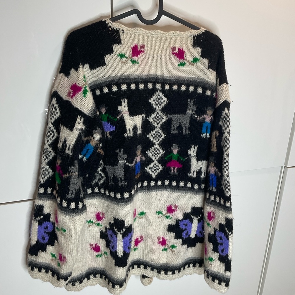 Hand knit pure wool folk style cardigan Peruvian Large Llama Butterfly - Picture 7 of 11